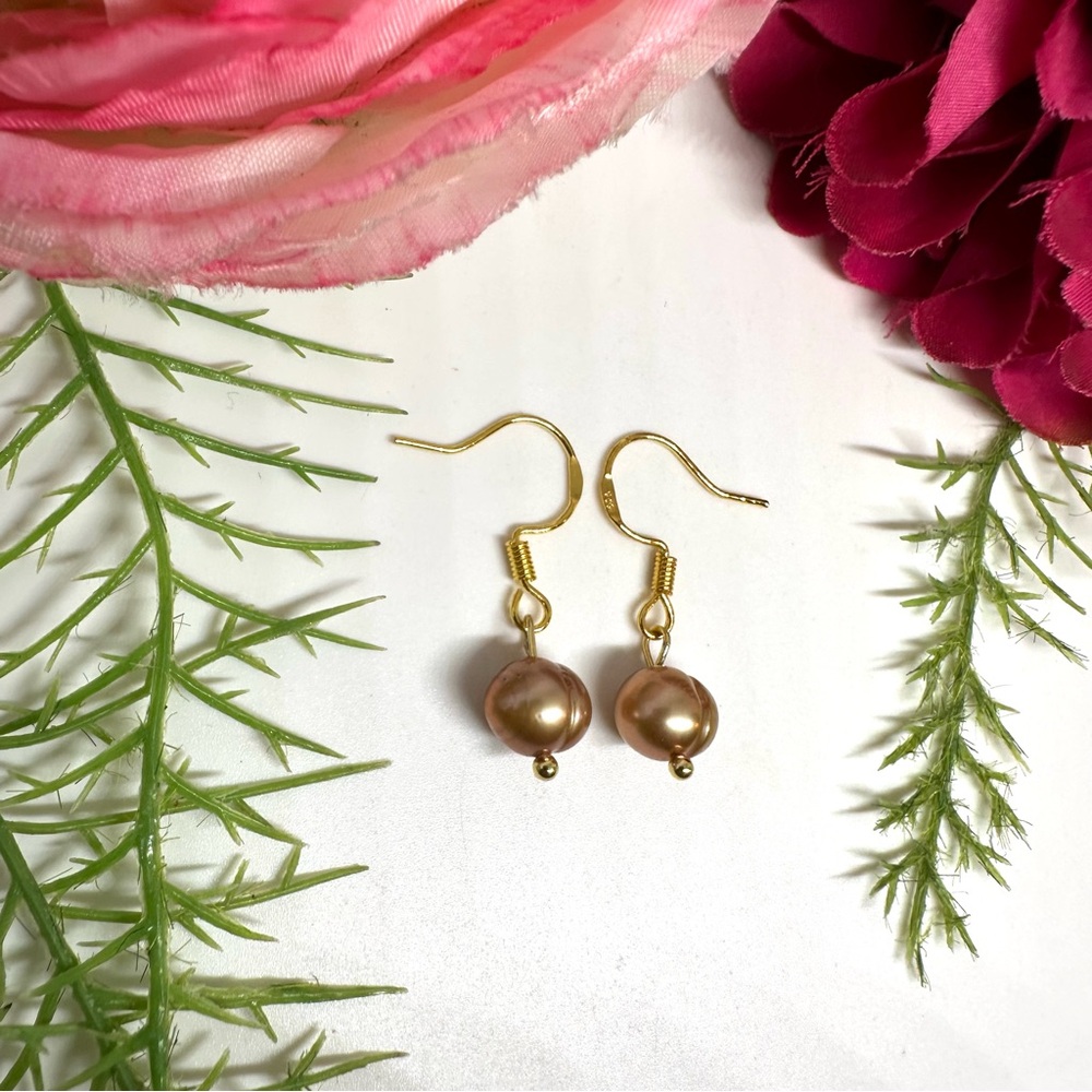 NEW⚜️Freshwater Champagne Pearl Dangly Earrings - Picture 3 of 6